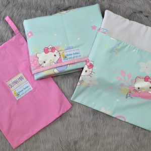 Bộ chăn gối mầm non hai trong một Hello Kitty T5